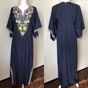 Vintage Embroidered Multicolored Dress (Muumuu)